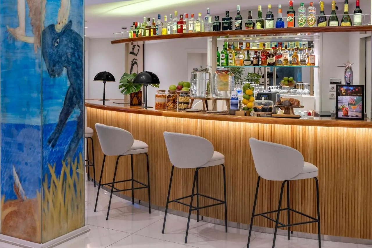 Hotel Serhs Rivoli Rambla Барселона 4*,  Испания
