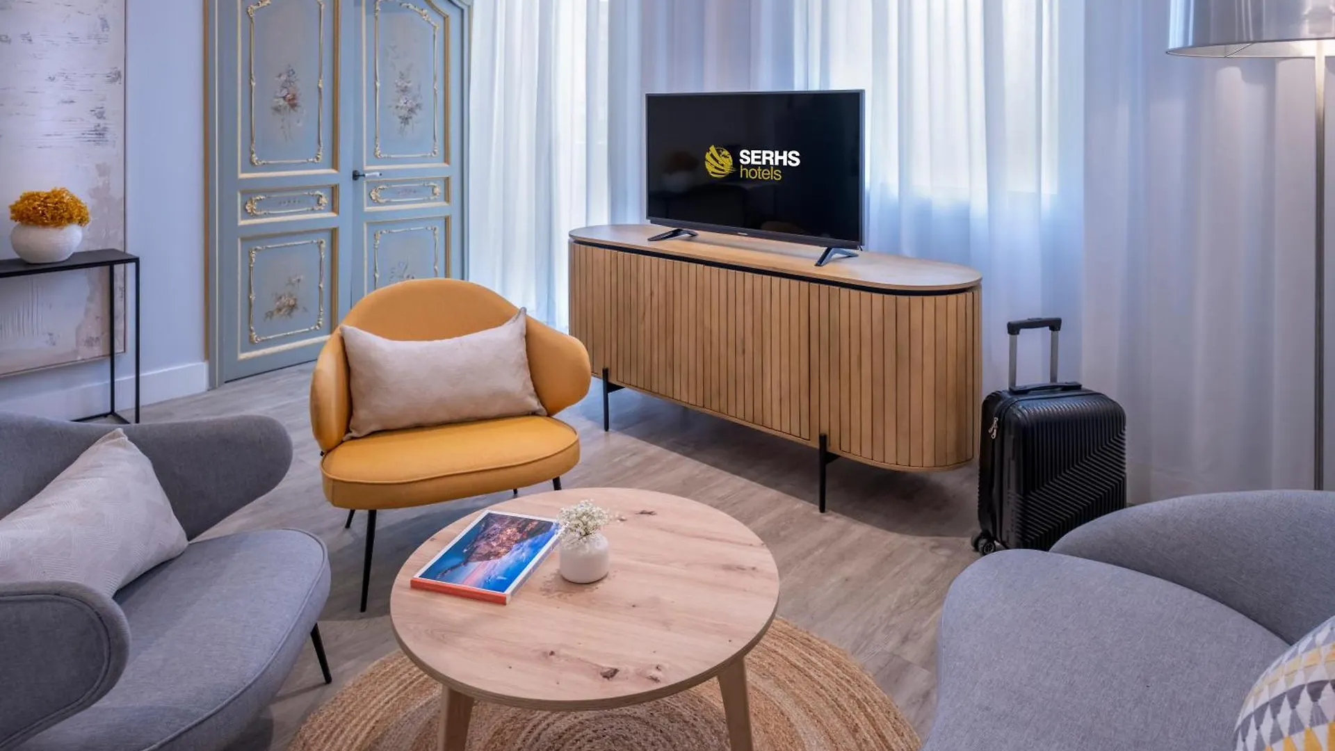 Hotel Serhs Rivoli Rambla Барселона 4*,  Испания