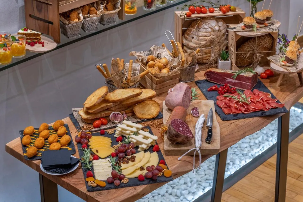 Hotel Serhs Rivoli Rambla Barcelona 4*,  Spanien